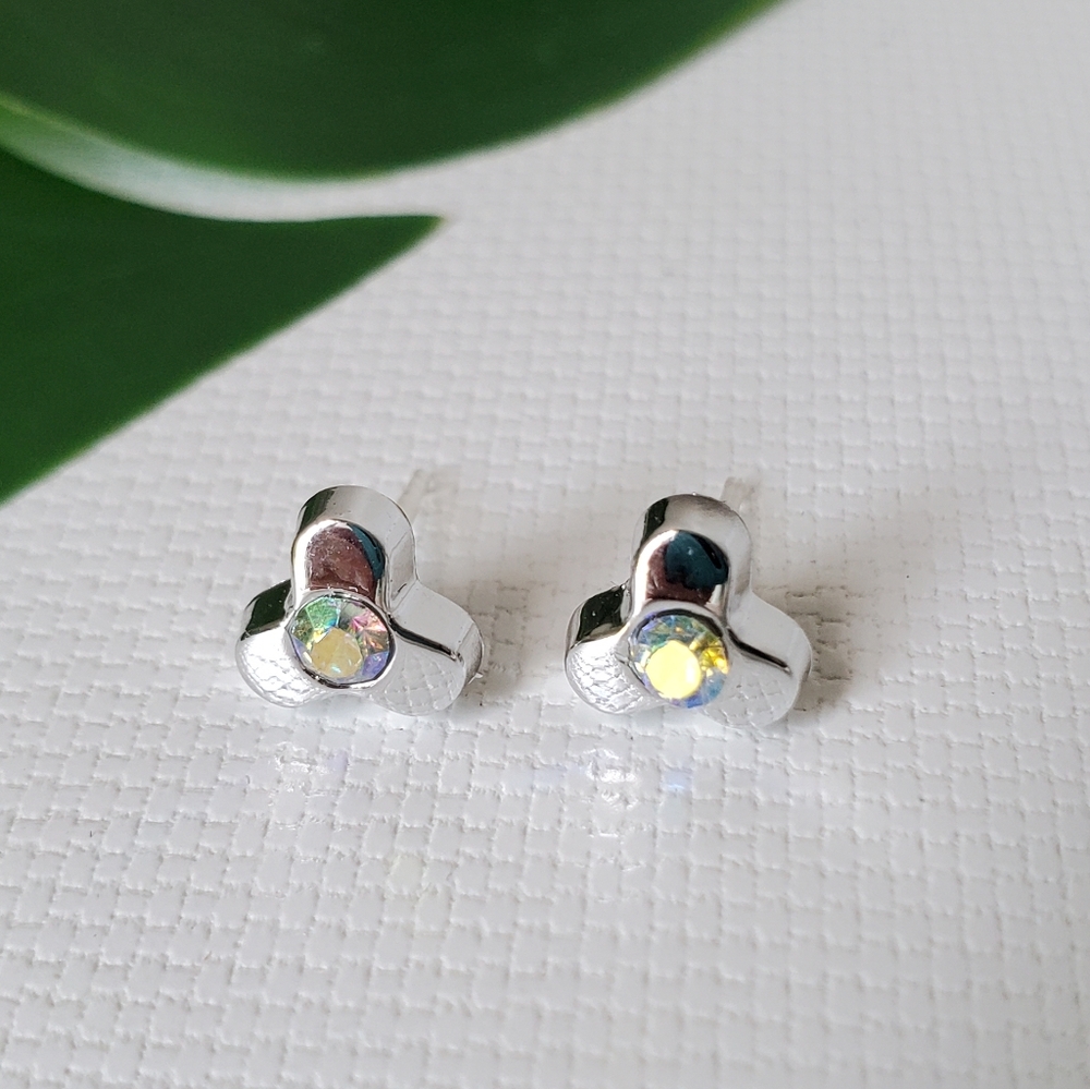 Hypoallergenic Plastic Tiny Studs Earrings
